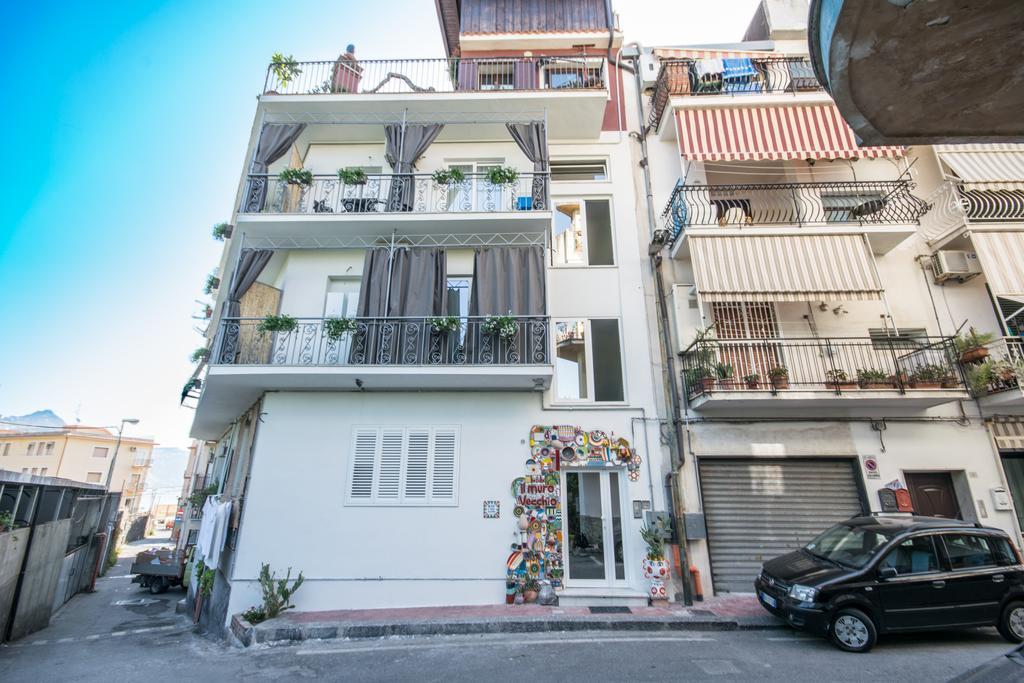 Il Muro Vecchio Studios Giardini Naxos Luaran gambar
